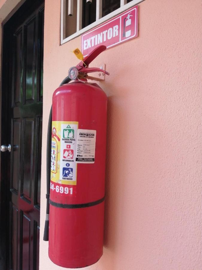 Hostal Mariella Esteli Exterior photo